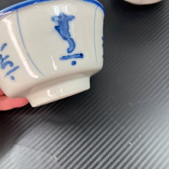 Vintage Chinese Porcelain Rice Bowls Set Of 2 White & Blue Ming Style - Picture 8 of 8